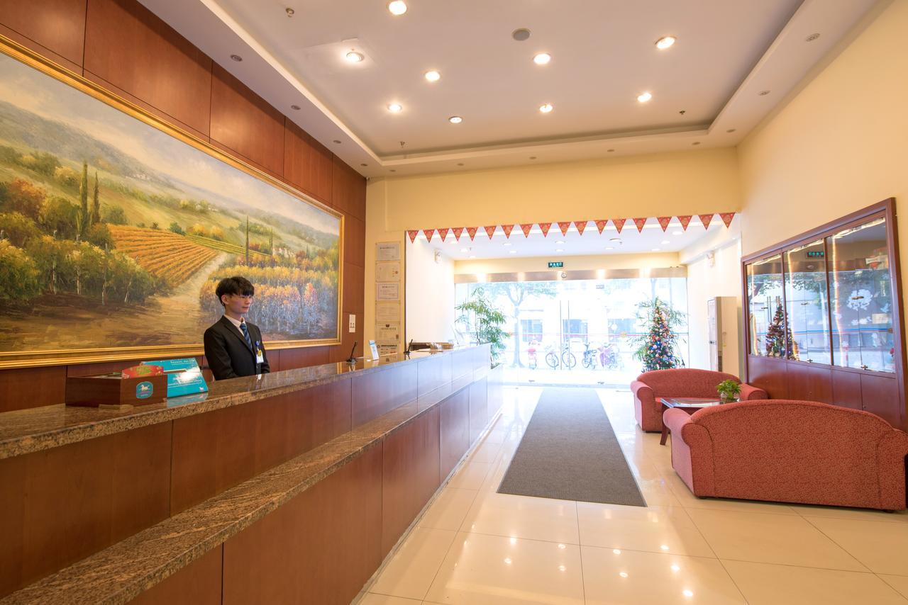 Hanting Express Shanghai Lujiazui Minsheng Road Exterior foto